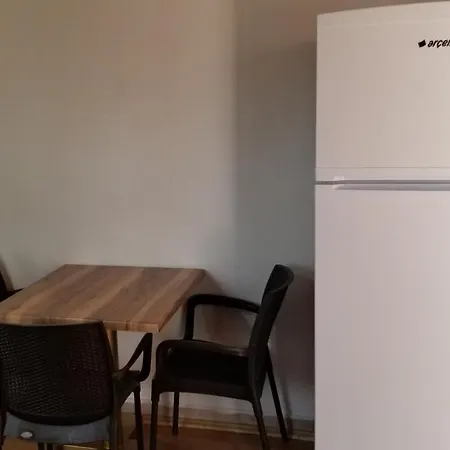 Huge Evleri 3 * מרמריס