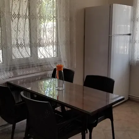 Huge Evleri 3 Apartmán *